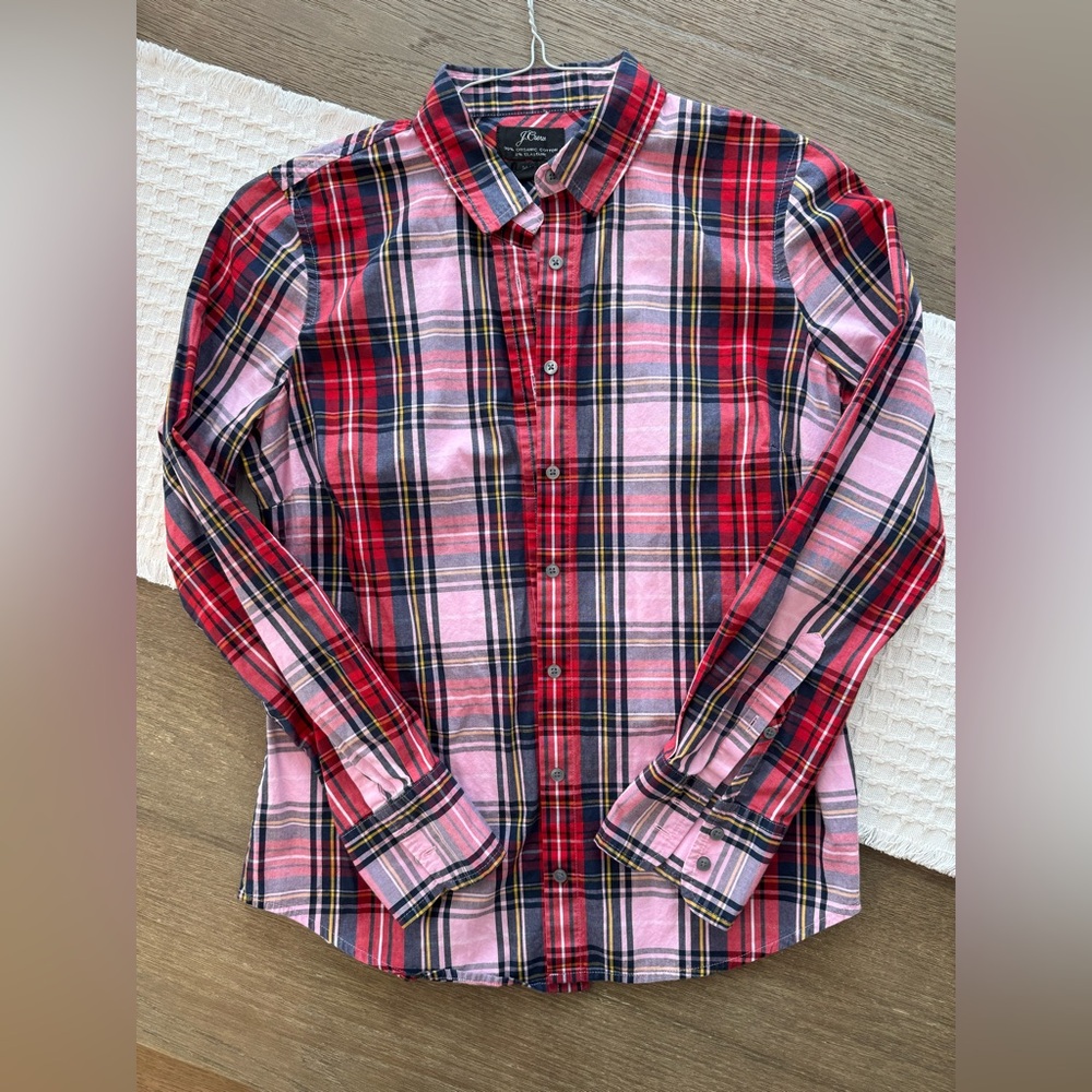J Crew Women’s Red and Pink Plaid Button Down Shirt size 6 slim